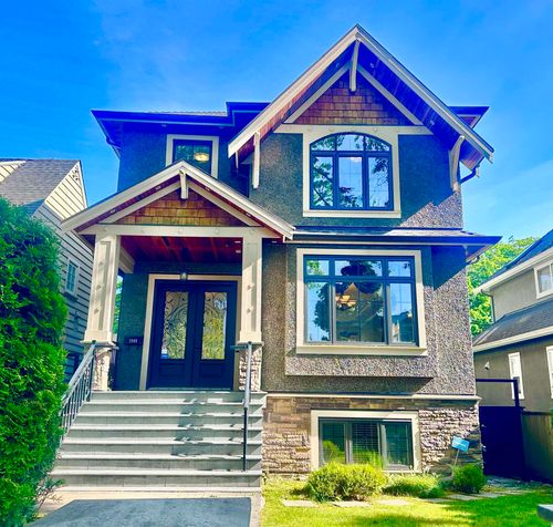 2989 W 32nd Ave, Vancouver, BC, V6L2B8 | Card Image