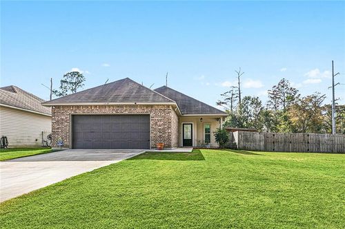 22847 Cabo Ln, Denham Springs, LA, 70726-7051 | Card Image