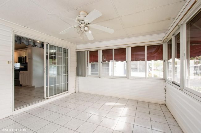 472 Trout Ln, House other with 3 bedrooms, 2 bathrooms and null parking in OLDSMAR FL | Image 4