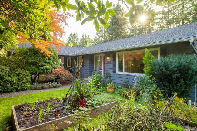 5405 Ranger Avenue, House other with 5 bedrooms, 4 bathrooms and 4 parking in North Vancouver BC | Image 34