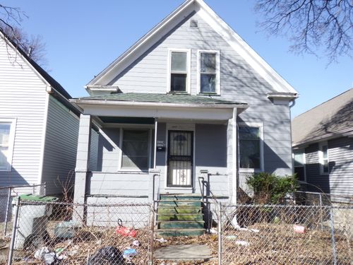 3137 N 29th St, Milwaukee, WI, 53216-3815 | Card Image