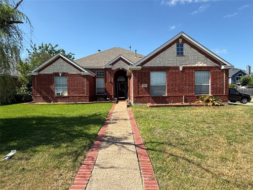 604 Jennifer Trl, Grand Prairie, TX, 75052-3296 | Card Image
