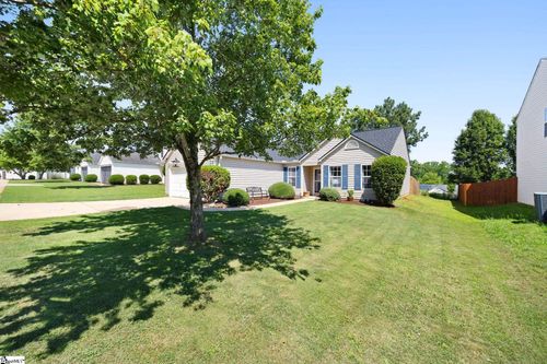 120 Crescent Creek Ct, Greenville, SC, 29605-6409 | Card Image