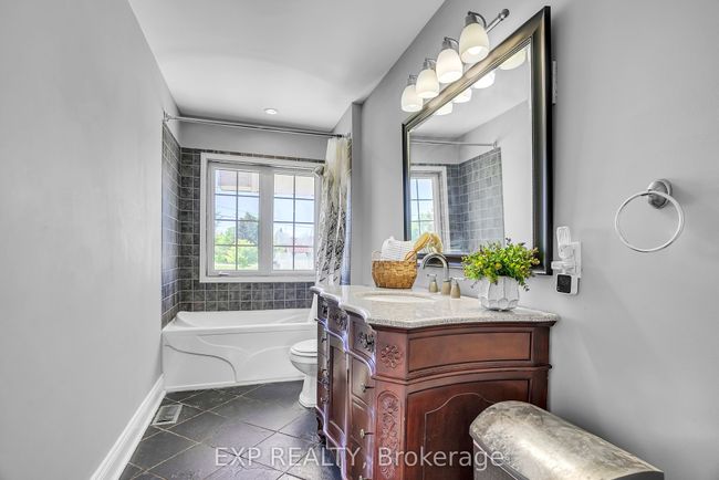854 Scuttlehole Rd, House other with 5 bedrooms, 3 bathrooms and 12 parking in Roslin ON | Image 18