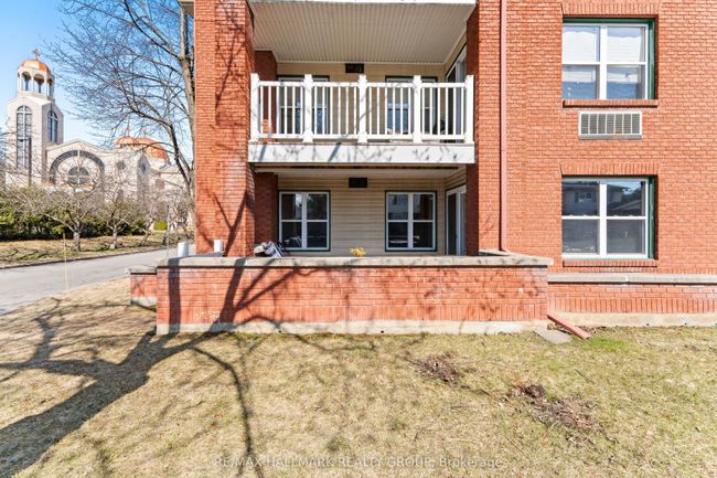 104 - 1099 Cadboro Rd, Condo with 2 bedrooms, 1 bathrooms and 1 parking in Gloucester ON | Image 19