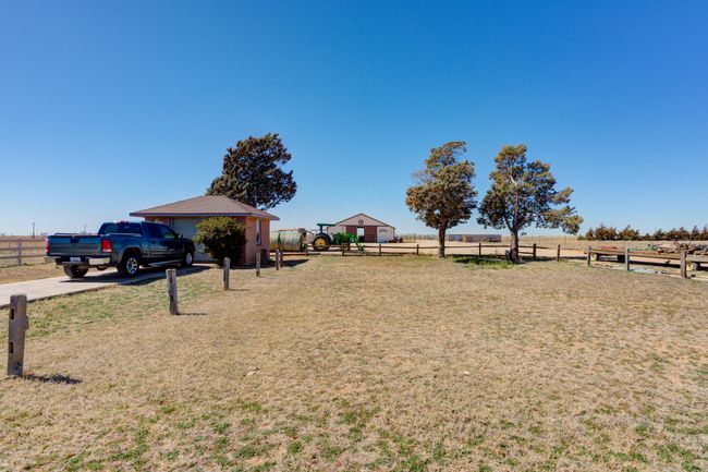14101 E Fm 1527, Home with 3 bedrooms, 4 bathrooms and null parking in Lorenzo TX | Image 83