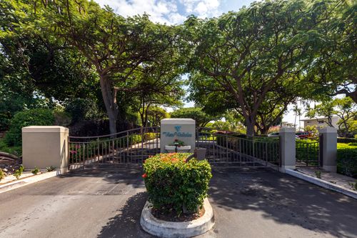 f105-69-1010 Keana Pl, WAIKOLOA, HI, 96738-5768 | Card Image