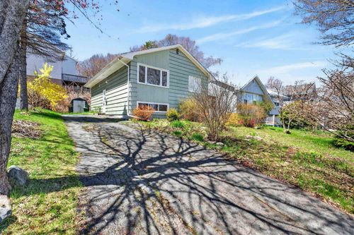 9 Kidston Rd, Halifax, NS, B3R2A5 | Card Image