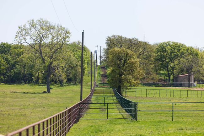 Lane that will be used for easement | Image 5