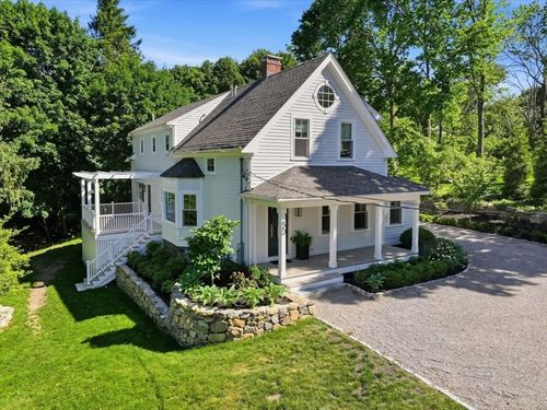 50 Pond St, Cohasset, MA, 02025-1918 | Card Image