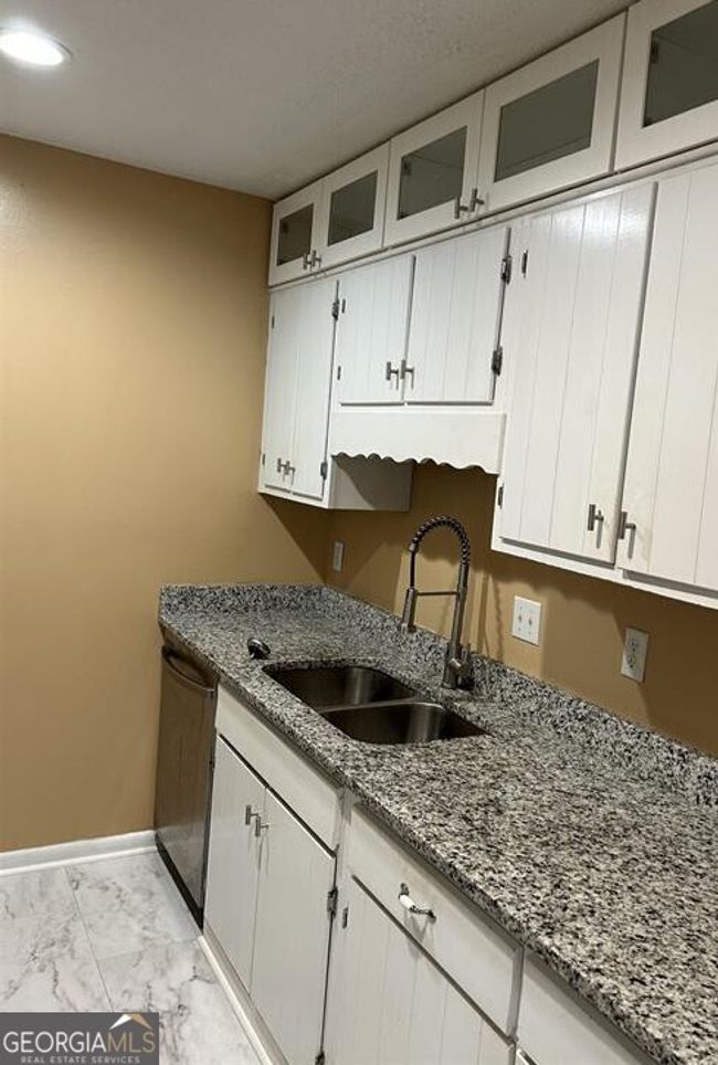 146 Woodcrest Cir, House other with 4 bedrooms, 3 bathrooms and 2 parking in Warner Robins GA | Image 44