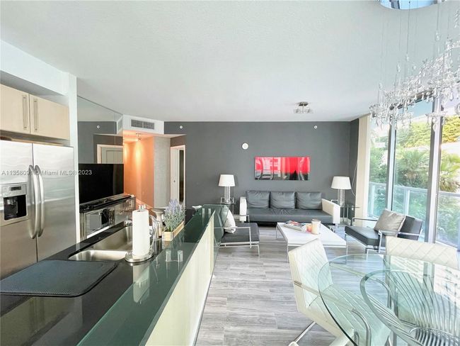 1006-S - 79 Sw 12 Th St, Condo with 2 bedrooms, 2 bathrooms and null parking in Miami FL | Image 4