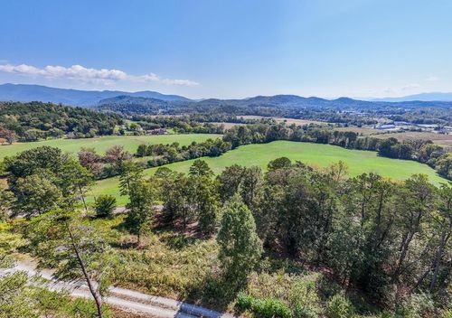 000 Mistletoe Rdg, Murphy, NC, 28906 | Card Image