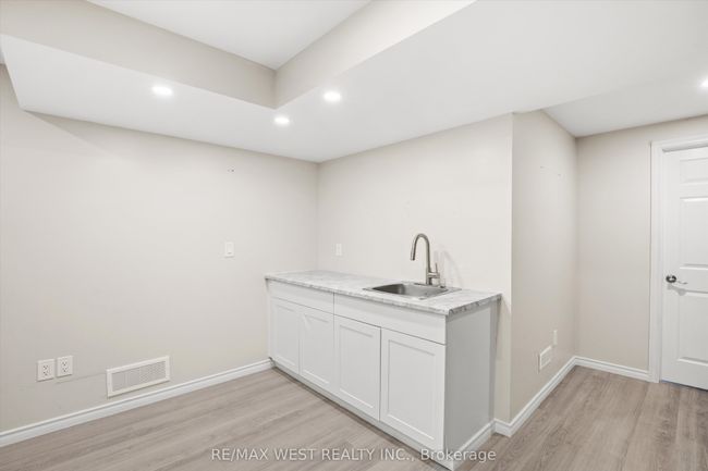 133 Mcfarlane Crescent, House other with 5 bedrooms, 5 bathrooms and 4 parking in Centre Wellington ON | Image 33