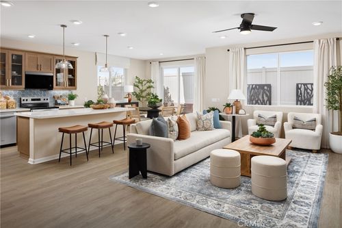 8412 Tamarisk Ln, Chino, CA, 91708 | Card Image