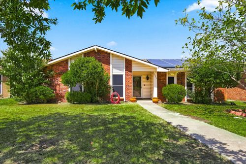5264 Sherman Dr, The Colony, TX, 75056-1224 | Card Image