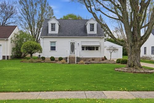 63 Roberts Drive, Shelby, OH, 44875 | Card Image