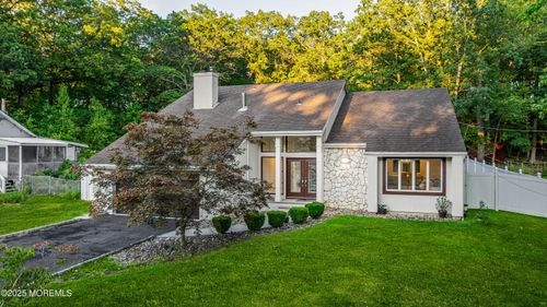 78 Norman Ln, Old Bridge, NJ, 08857-4602 | Card Image