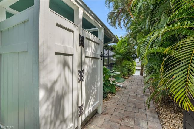 11 Sunview Blvd, House other with 3 bedrooms, 3 bathrooms and 1 parking in FORT MYERS BEACH FL | Image 37