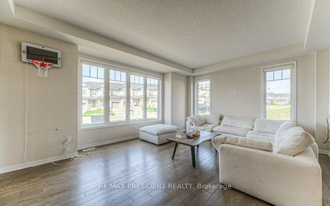 65 Tilbury St, House other with 4 bedrooms, 3 bathrooms and 2 parking in Breslau ON | Image 12