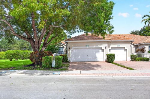 1-2501 E Aragon Blvd, Sunrise, FL, 33313-8058 | Card Image