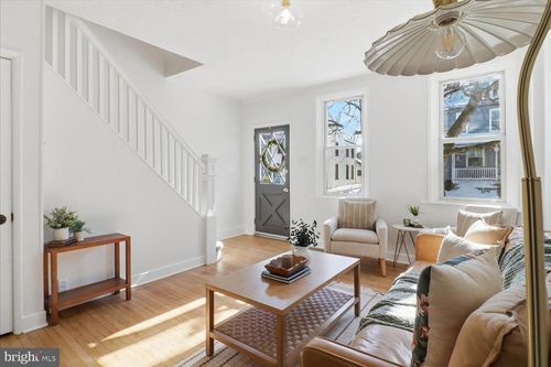 27 W New St, LANCASTER, PA, 17603-2753 | Card Image