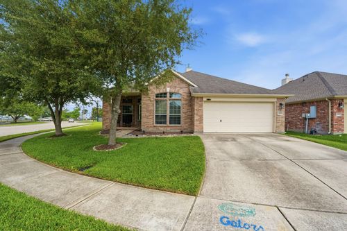 3203 Borden Gully Drive, Dickinson, TX, 77539 | Card Image