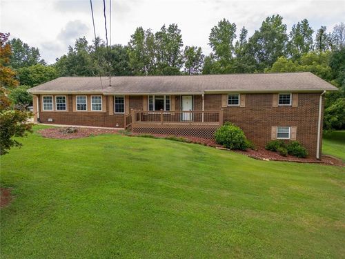 5025 Pleasant View Cir, Gainesville, GA, 30504-8143 | Card Image