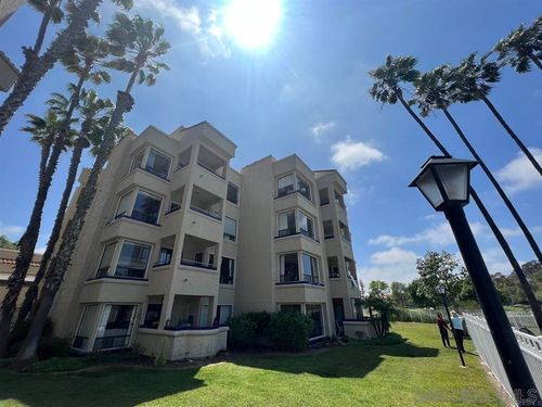 205-12122 Royal Birkdale Row, San Diego, CA, 92128-4460 | Card Image