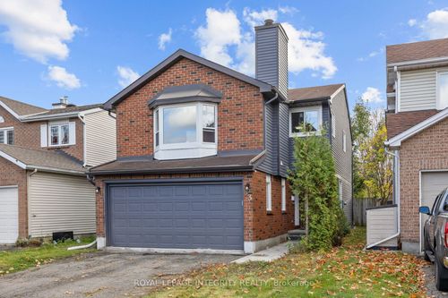 83 Saddle Cres, Ottawa, ON, K1G5L3 | Card Image