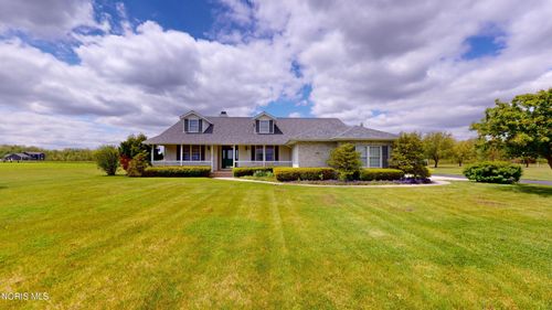 250 State Route 300, Gibsonburg, OH, 43431-9570 | Card Image