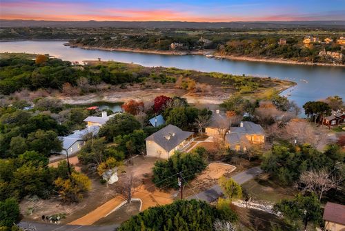 25400 Cove Dr, Spicewood, TX, 78669-1374 | Card Image