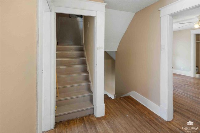 220 S 8 Th St, House other with 4 bedrooms, 3 bathrooms and null parking in Manhattan KS | Image 23