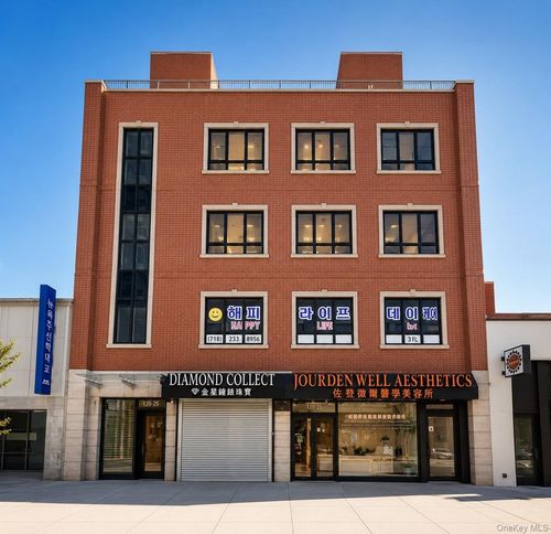 2fl-136-82 39th Ave, Flushing, NY, 11354-5506 | Card Image