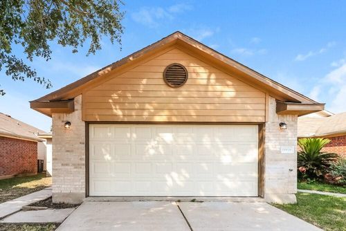 19938 Sycamore Valley Dr, Cypress, TX, 77433-3224 | Card Image