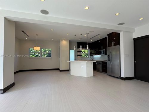 2209 Sw 57th Ave, Miami, FL, 33155-2234 | Card Image