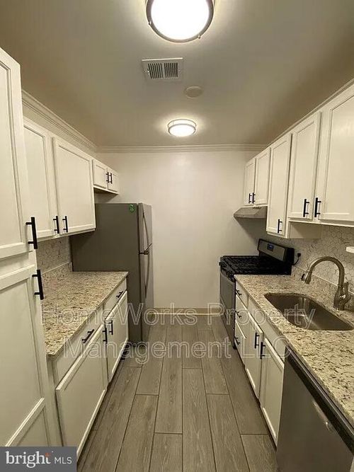 apt-f2-10547 Twin Rivers Rd, COLUMBIA, MD, 21044-2116 | Card Image