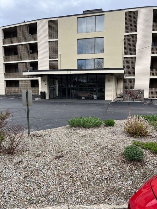 309-175 Hoffman Ave, Cranston, RI, 02920-4579 | Card Image