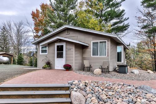 11012 Koffke Dr, Hazelhurst, WI, 54531-9511 | Card Image