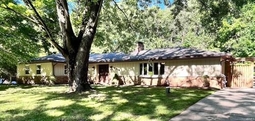646 Wolf Drive, Logansport, IN, 46947 | Card Image