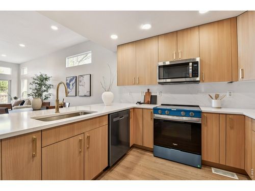 5211 E 119th Ct, Thornton, CO, 80233-1897 | Card Image