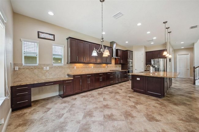 Kitchen | Image 15