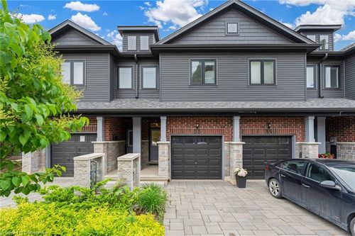 53 Gibson Ave, Hamilton, ON, L8L6J7 | Card Image