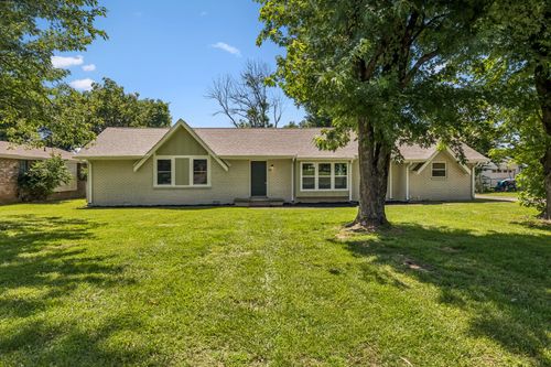 1158 Woodvale Dr, Gallatin, TN, 37066 | Card Image