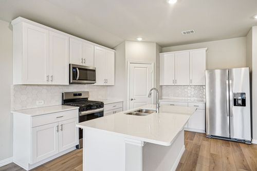 2229 Mustang Way, Seagoville, TX, 75159-4633 | Card Image