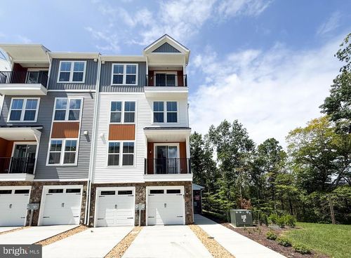 2-85 Valerian Loop, STAFFORD, VA, 22554-6936 | Card Image