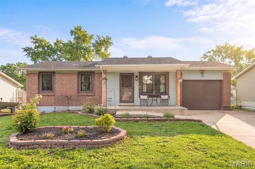 1404 Birch St, Pacific, MO, 63069-1806 | Card Image
