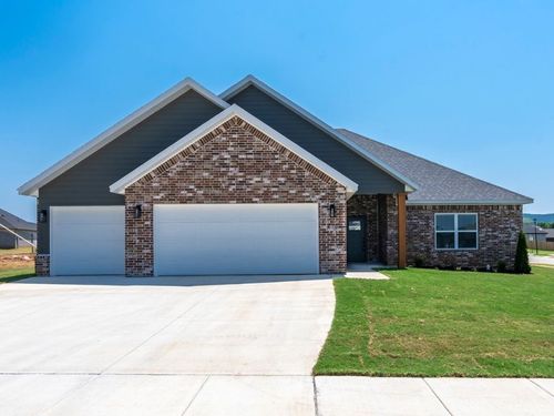 110 N Bloodhound Ave, Farmington, AR, 72730-3196 | Card Image