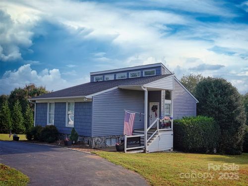 3-30 Orchard Dr, Inman, SC, 29349-9690 | Card Image