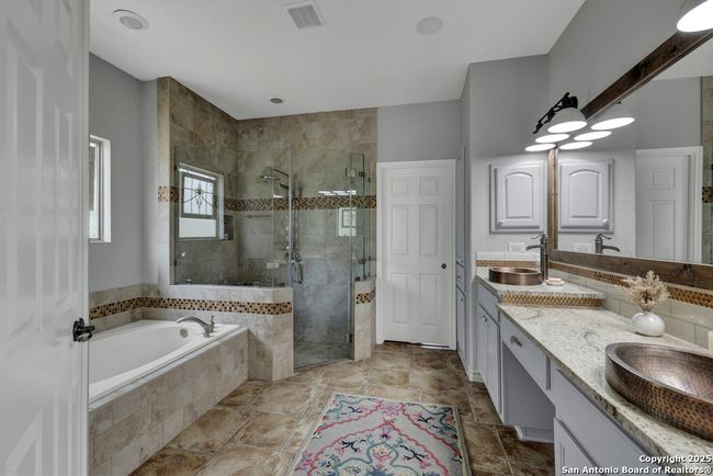 172 River Chase Dr, House other with 4 bedrooms, 3 bathrooms and null parking in New Braunfels TX | Image 27